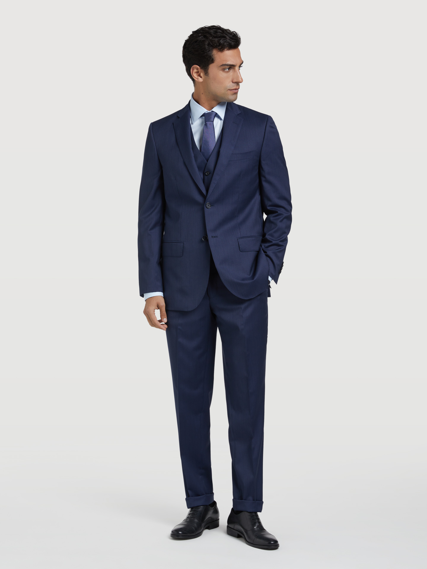 Suit with Vest Dark Blue Classic Man